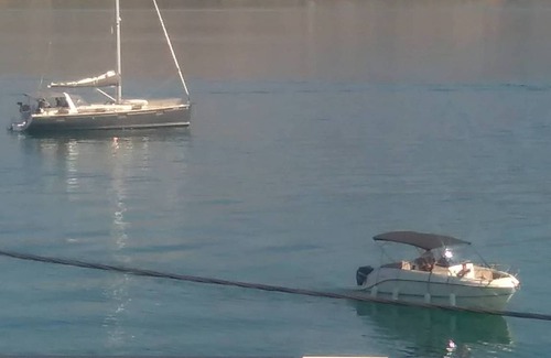Municipality of Trogir Apartment | Vini - direct by the sea and free parking: A4 (4+2) - Mastrinka