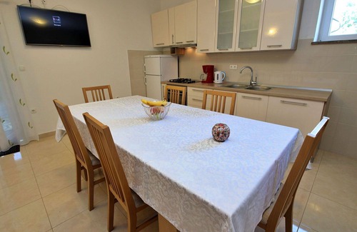 Caporice House | Wonderful private villa for 7 guests with WIFI, A/C, private pool, TV and terrace