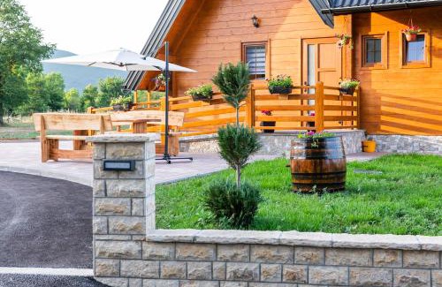 Korenica Ski Chalet | Wood Fairy