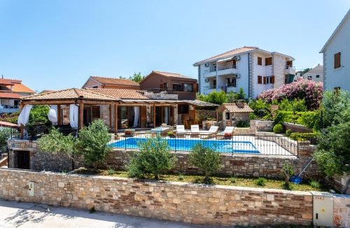 Stomorska Villa | Šolta Stone House