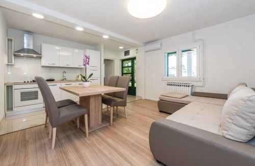 Meterize Apartment | 1 bedroom accommodation in Sibenik