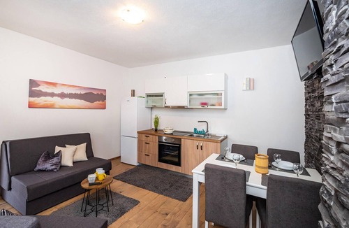 Obrovac House | 1 bedroom amazing home in Zelengrad