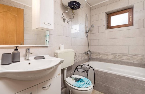 Baric Draga Apartment | 1 bedroom beach front apartment in Baric Draga