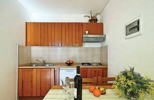 Vabriga Apartment | 1 bedroom beach front apartment in Tar-Vabriga