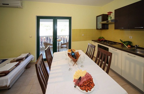 Drvenik Apartment | 1 bedroom beautiful apartment in Drvenik