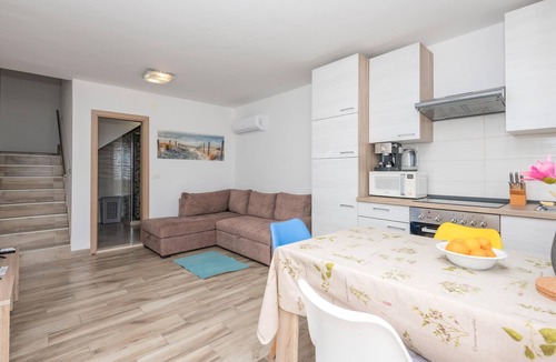 Ploce Apartment | 1 bedroom beautiful apartment in Rogotin