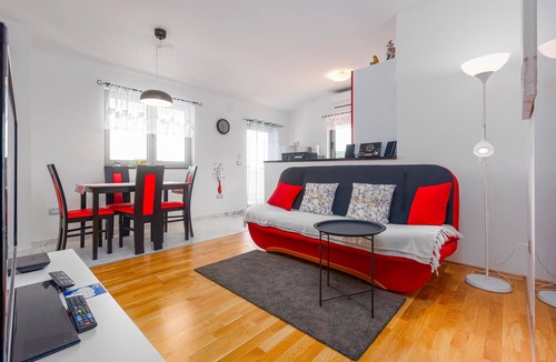 Mali Iz Apartment | 1 bedroom beautiful apartment in Veli Iz