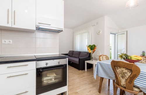 Vlasici Apartment | 1 bedroom lovely apartment in Vlasici