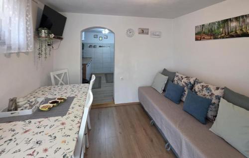 Karlobag Apartment | 1 Bedroom Lovely Apartment In Karlobag