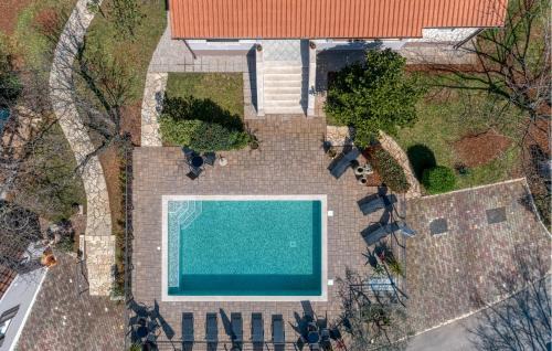 Kurili Apartment | 1 Bedroom Lovely Apartment In Pilkovici
