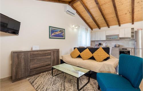 Supetarska Draga House | 1 Bedroom Lovely Home In Mundanije