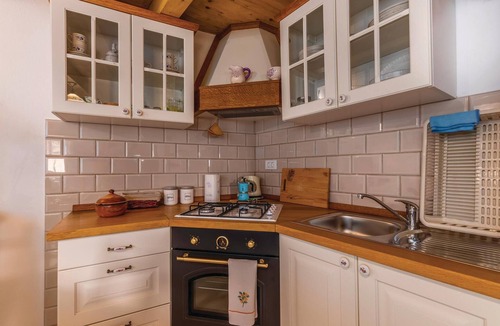 Cres House | 1 bedroom nice home in Lubenice