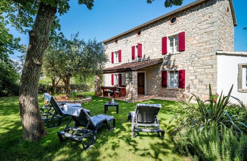Gedici Other | 100 m² Accommodation ∙ 2 bedrooms ∙ 6 guests