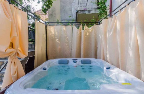 Klanfari Apartment | 100 m² Apartment ∙ 2 bedrooms ∙ 6 guests