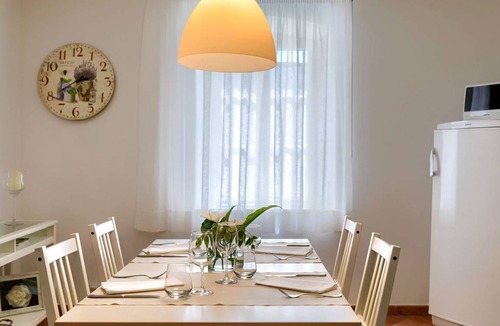 Gedici House | 100 m² House ∙ 1 bedroom ∙ 6 guests