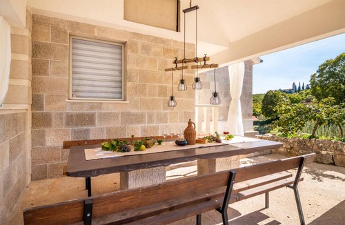 Lokvicici House | 100 m² House ∙ 2 bedrooms ∙ 5 guests