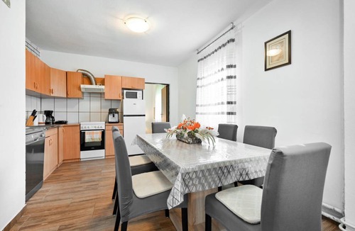 Ivanska House | 100 m² House ∙ 2 bedrooms ∙ 6 guests