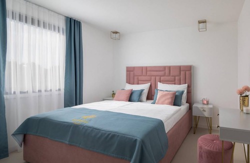Oklaj House | 100 m² House ∙ 2 bedrooms ∙ 4 guests
