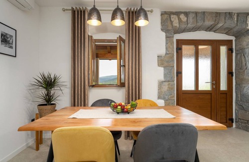 Buzet House | 100 m² House ∙ 2 bedrooms ∙ 4 guests