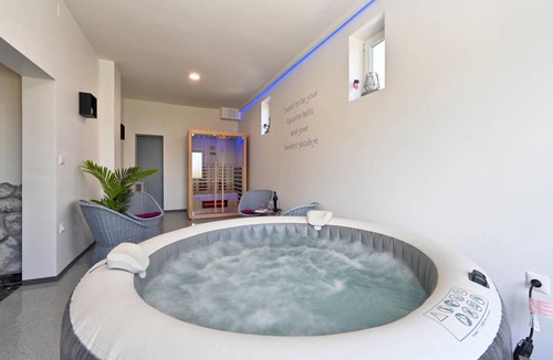 Breznik Plesivicki House | 100 m² House ∙ 2 bedrooms ∙ 4 guests