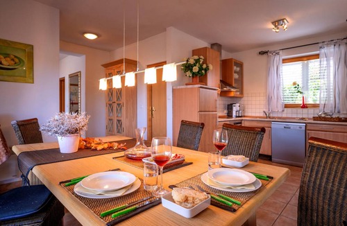Vrboska House | 100 m² House ∙ 3 bedrooms ∙ 6 guests
