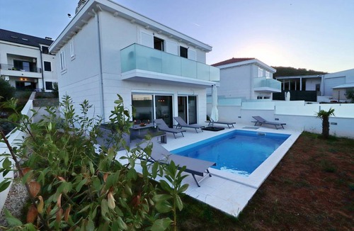 Drace Villa | 100 m² Villa ∙ 4 bedrooms ∙ 8 guests