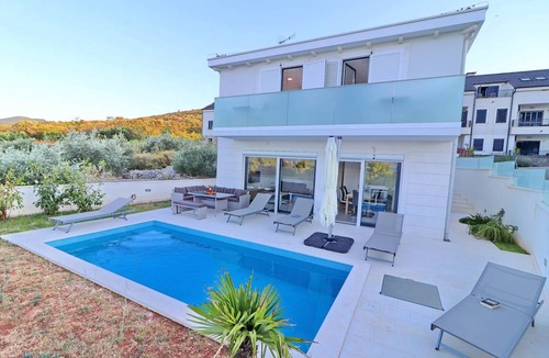 Drace Villa | 100 m² Villa ∙ 4 bedrooms ∙ 8 guests