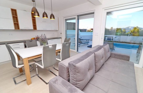 Drace Villa | 100 m² Villa ∙ 4 bedrooms ∙ 8 guests