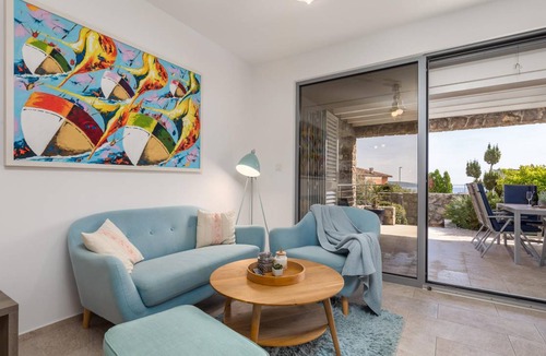 Krk House | 102 m² House ∙ 3 bedrooms ∙ 6 guests