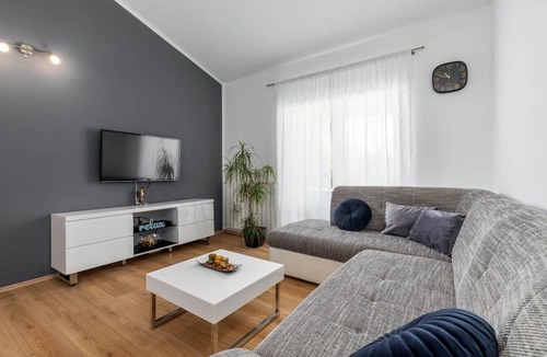 Sveta Nedelja House | 103 m² House ∙ 3 bedrooms ∙ 8 guests
