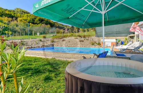 Sveti Ivan Zelina House | 105 m² House ∙ 2 bedrooms ∙ 6 guests