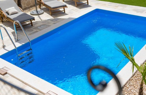 Malinska Villa | 105 m² Villa ∙ 4 bedrooms ∙ 8 guests