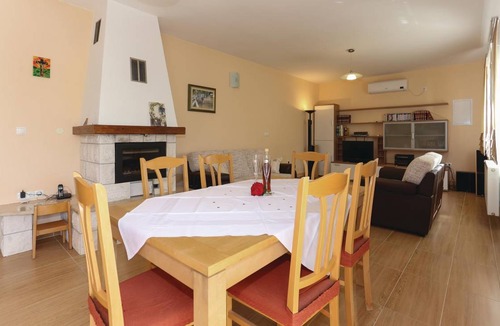 Kastel Stafilic House | 108 m² House ∙ 3 bedrooms ∙ 8 guests