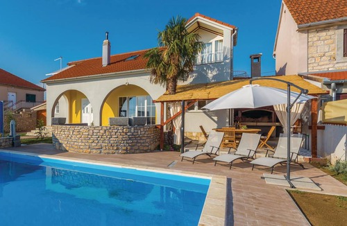 Oklaj House | 110 m² House ∙ 2 bedrooms ∙ 6 guests