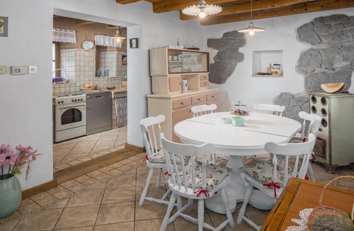 Rim House | 110 m² House ∙ 2 bedrooms ∙ 6 guests