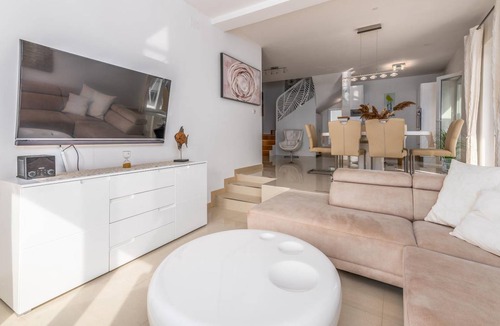Martinscica House | 110 m² House ∙ 3 bedrooms ∙ 6 guests