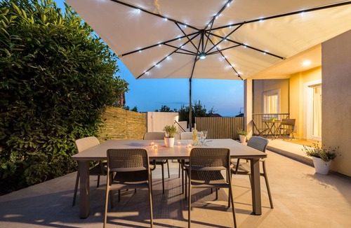 Rojci Villa | 110 m² Villa ∙ 2 bedrooms ∙ 6 guests