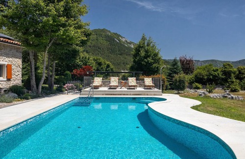 Lupoglav House | 115 m² House ∙ 2 bedrooms ∙ 4 guests