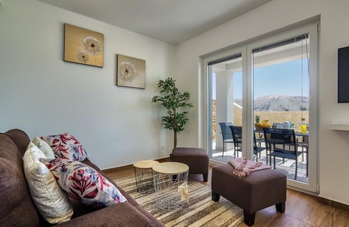 Metajna House | 115 m² House ∙ 2 bedrooms ∙ 4 guests