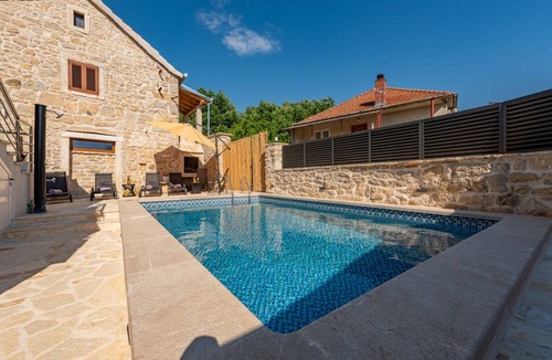 Bribir Villa | 115 m² Villa ∙ 3 bedrooms ∙ 6 guests