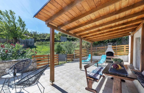 Crni House | 116 m² Maisonette ∙ 4 bedrooms ∙ 8 guests