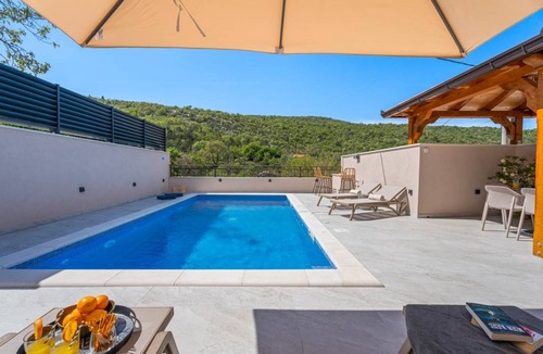 Tugare Villa | 118 m² Villa ∙ 2 bedrooms ∙ 6 guests