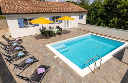 Gabonjin Villa | 118 m² Villa ∙ 3 bedrooms ∙ 6 guests