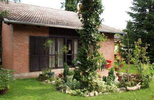 Municipality of Krizevci Bed & Breakfast | 12 m² Bed and breakfast ∙ 3 guests