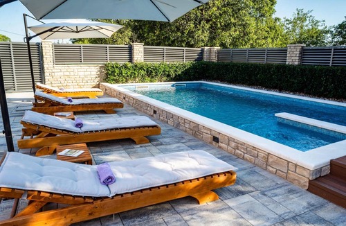 Pridraga House | 120 m² House ∙ 2 bedrooms ∙ 5 guests