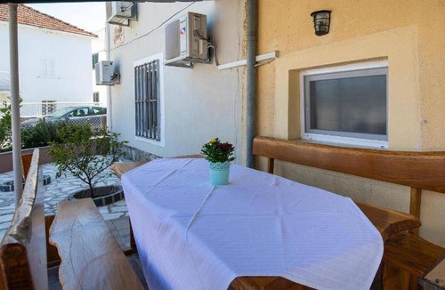 Opuzen House | 120 m² House ∙ 3 bedrooms ∙ 6 guests