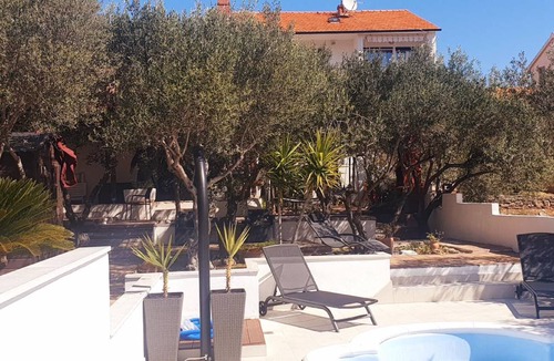 Stari Grad House | 120 m² House ∙ 4 bedrooms ∙ 8 guests