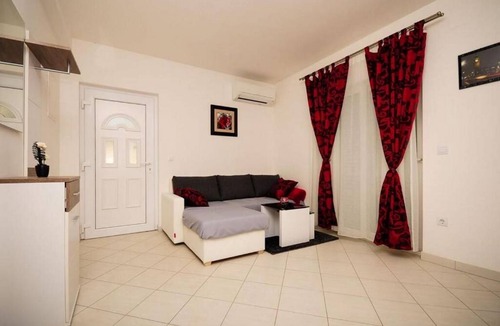 Vinisce House | 120 m² House ∙ 4 bedrooms ∙ 10 guests