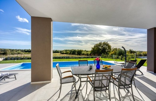 Sveti Lovrec Villa | 120 m² Villa ∙ 2 bedrooms ∙ 4 guests
