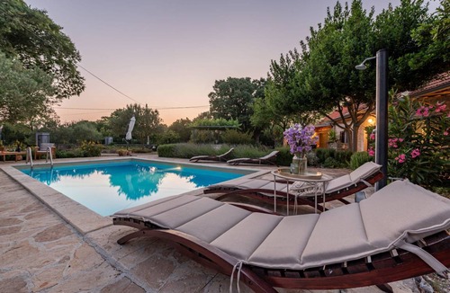 Oklaj Villa | 120 m² Villa ∙ 3 bedrooms ∙ 6 guests